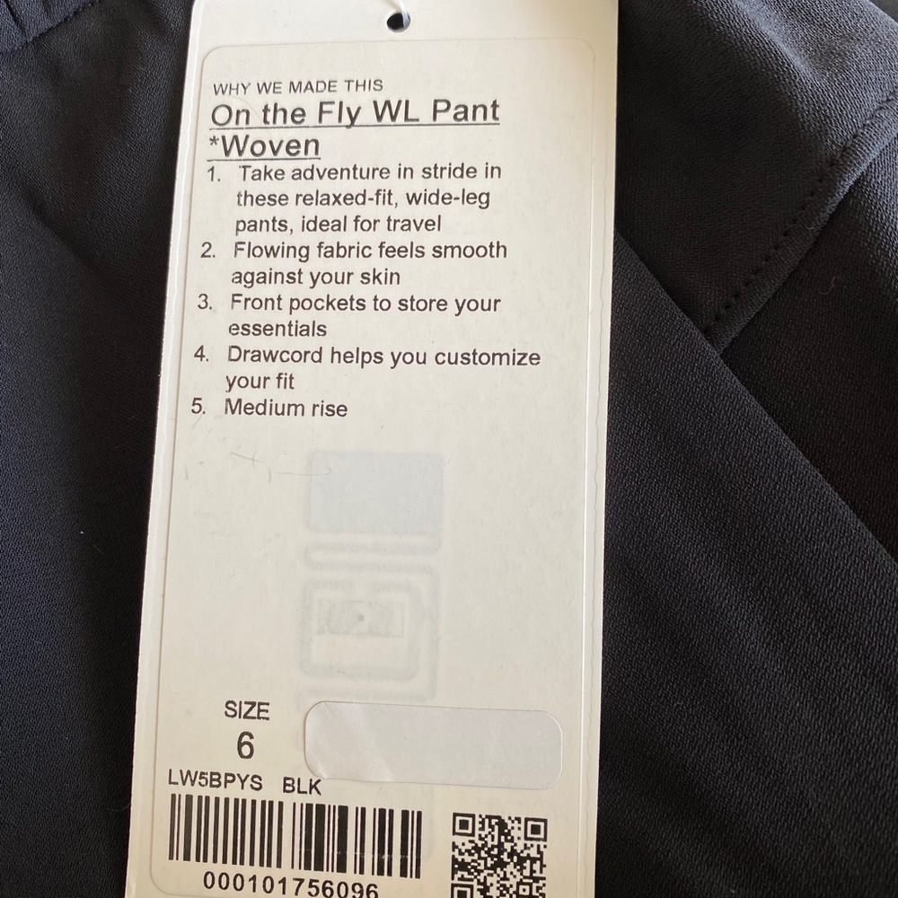 Lululemon On the Fly Wide Leg 31” *woven